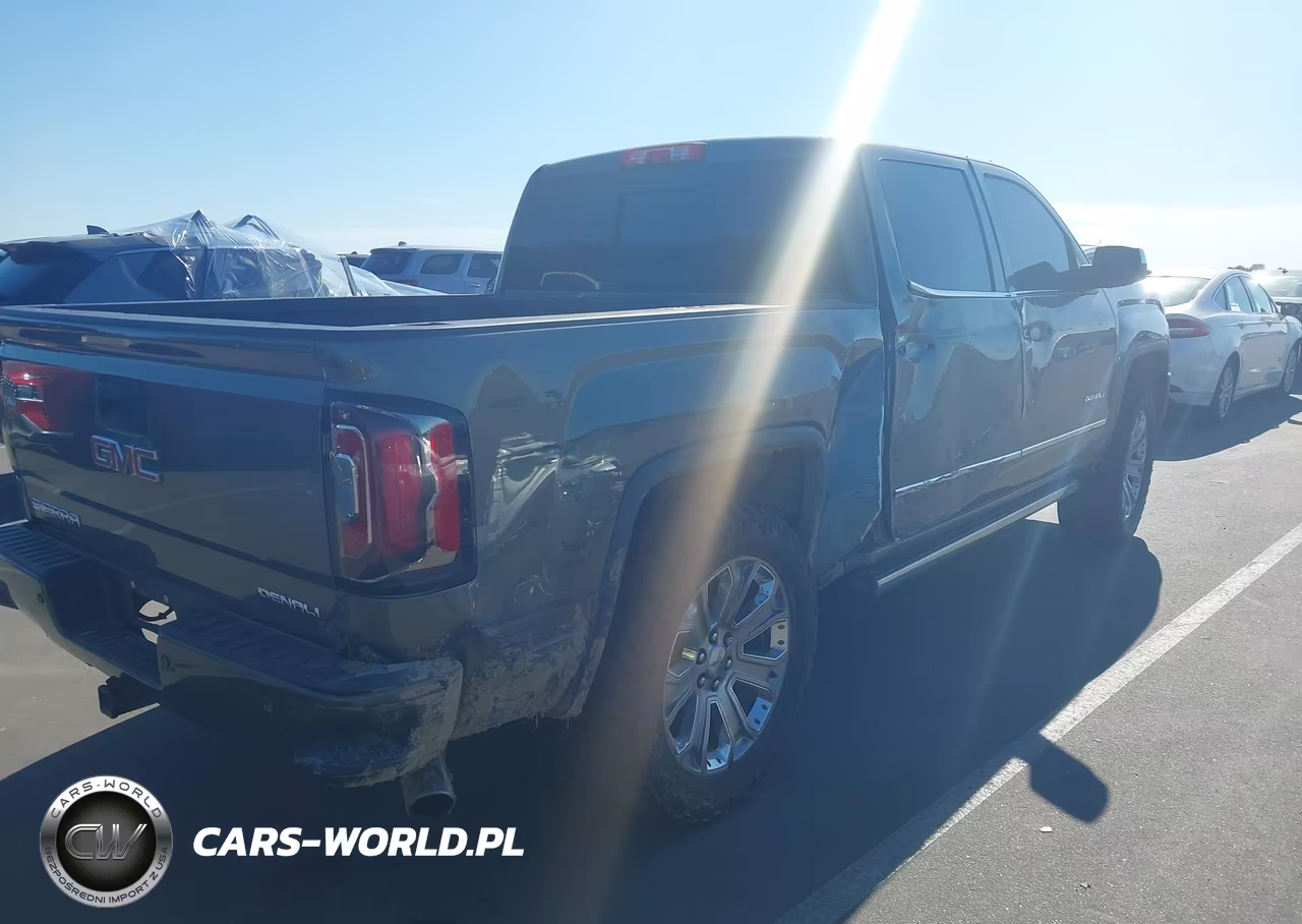 2018 GMC Sierra 1500 Denali VIN:3GTU2PEJ3JG134827 - 4