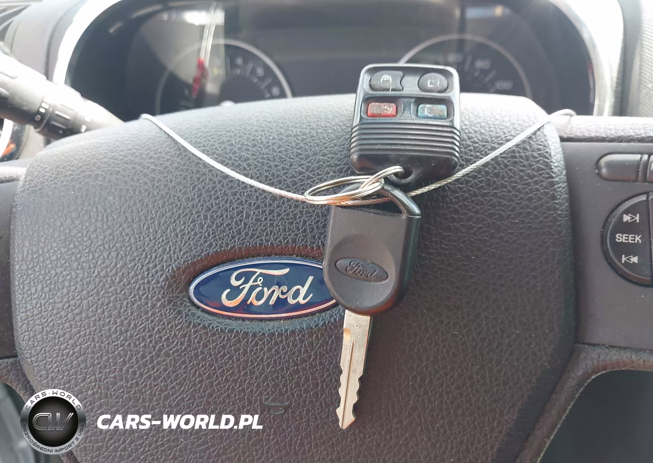 2010 Ford Explorer Xlt VIN:1FMEU6DEXAUA01732 - 10