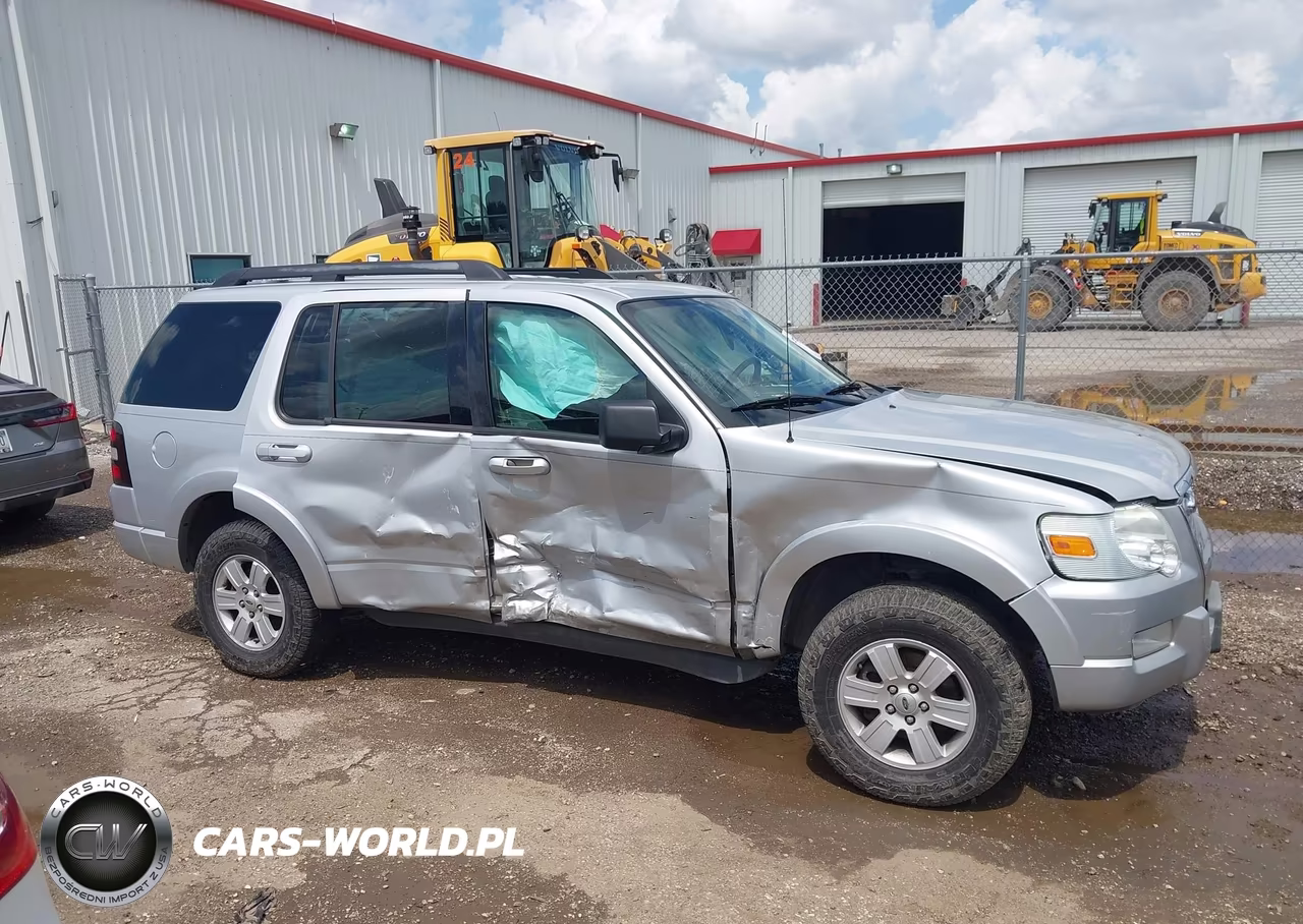 2010 Ford Explorer Xlt VIN:1FMEU6DEXAUA01732 - 12