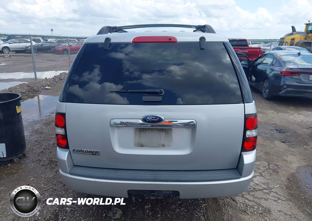 2010 Ford Explorer Xlt VIN:1FMEU6DEXAUA01732 - 15