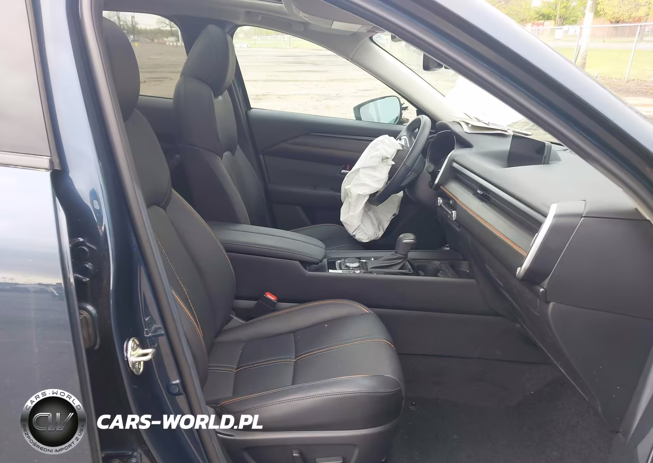 2025 Mazda Cx-50 Hybrid Premium Package VIN:7MMVAADW7SN101727 - 5