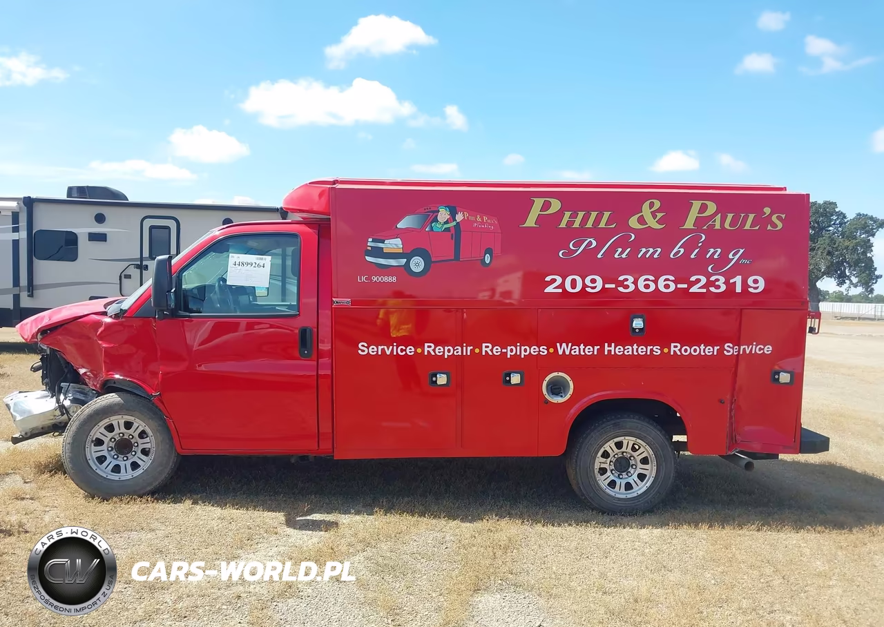 2015 Chevrolet Express Cutaway 3500 VIN:1GB0G2CG3F1135092 - 15