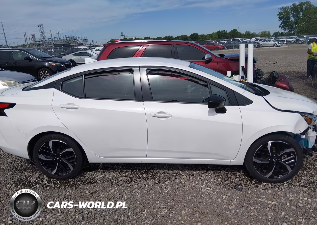 2024 Nissan Versa 1.6 Sr VIN:3N1CN8FV8RL854740 - 14
