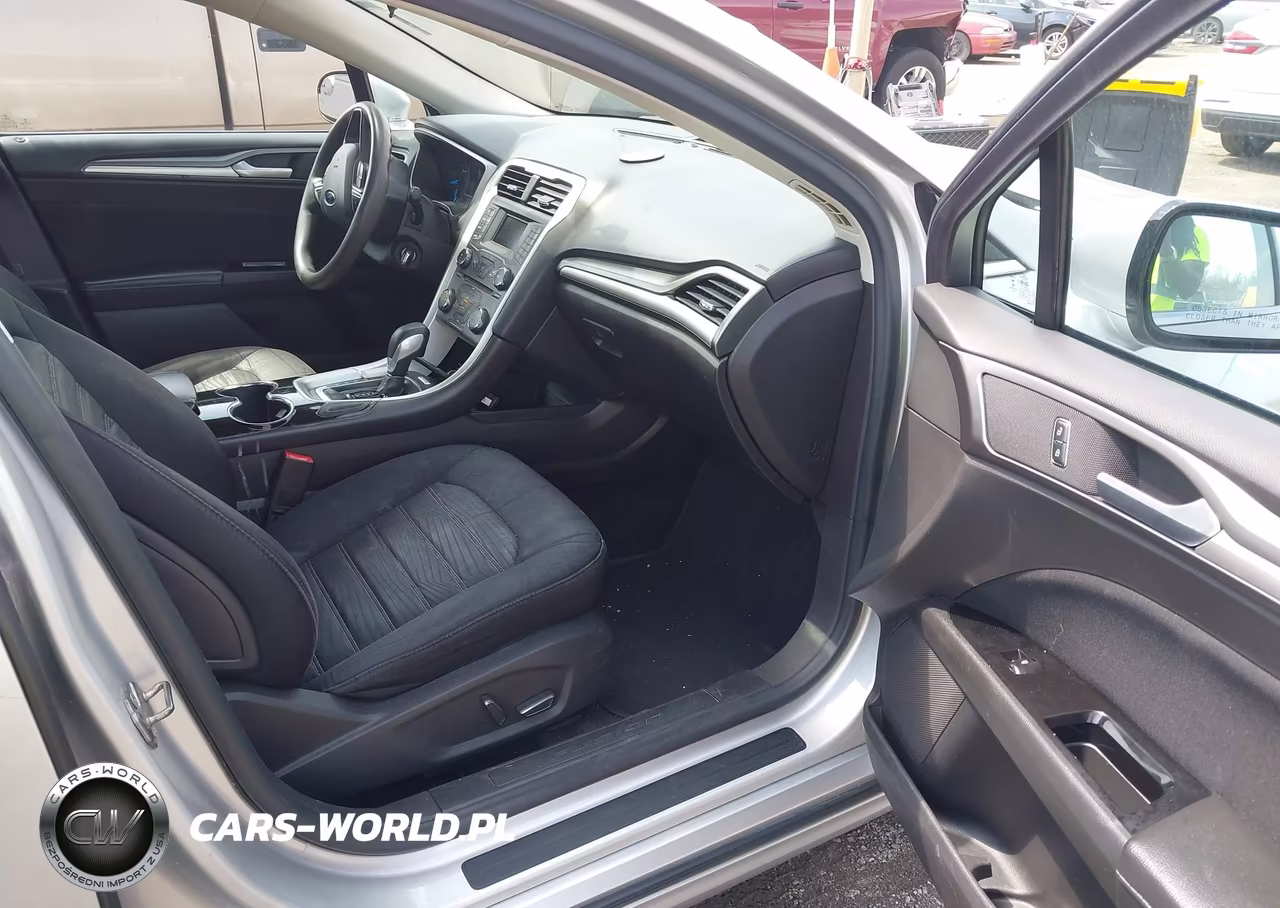 2016 Ford Fusion Se VIN:3FA6P0H70GR306851 - 5