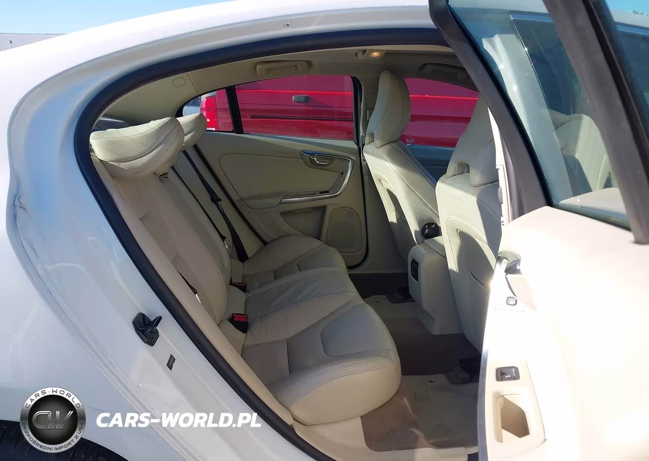 2013 Volvo S60 T5 VIN:YV1612FS6D2231016 - 8