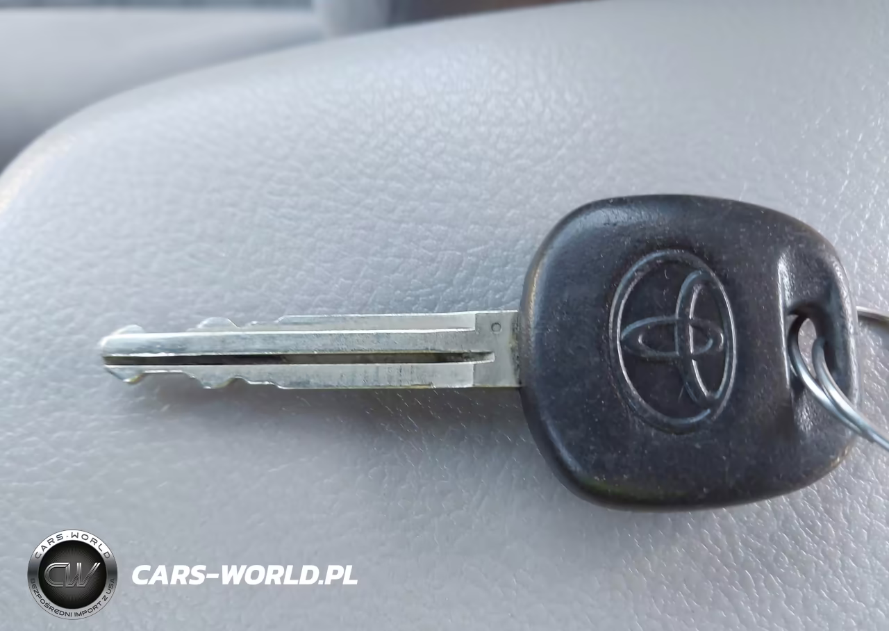 2010 Toyota Corolla VIN:1NXBU4EEXAZ183910 - 11
