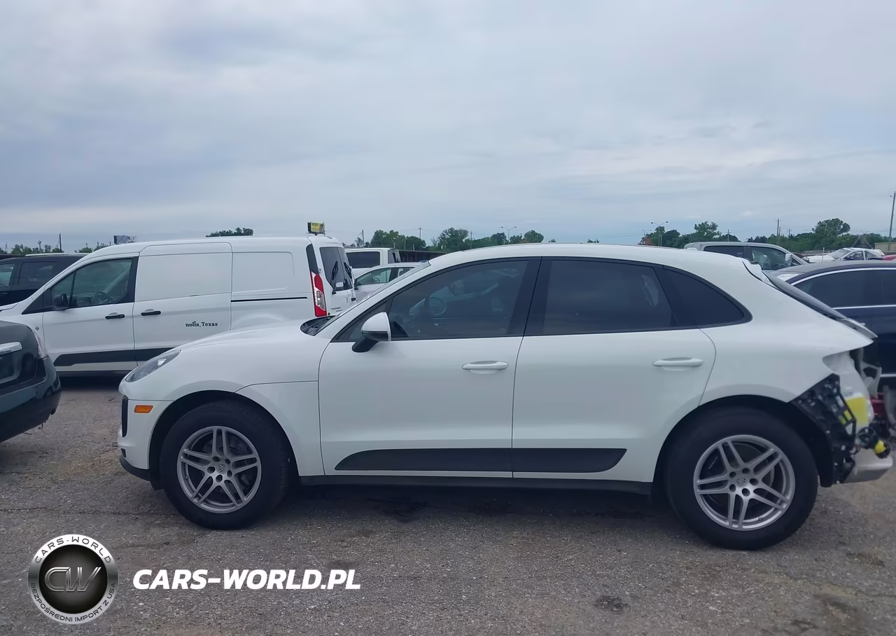 2019 Porsche Macan VIN:WP1AA2A57KLB06906 - 14