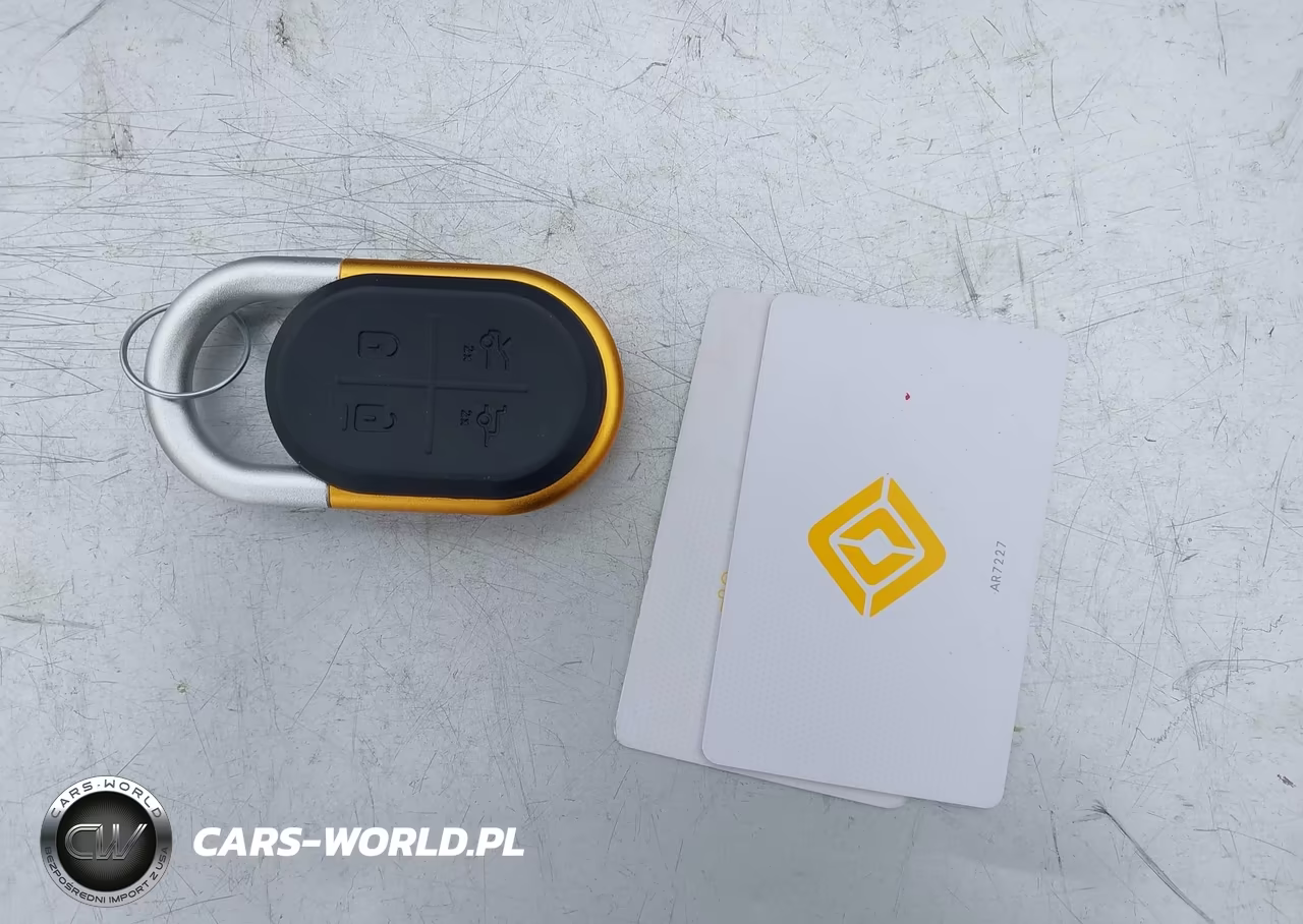 2023 Rivian R1T Adventure-Adventure Dual Motor Large Pack-Adventure Dual Motor Max Pack VIN:7FCTGBAA3PN026661 - 11