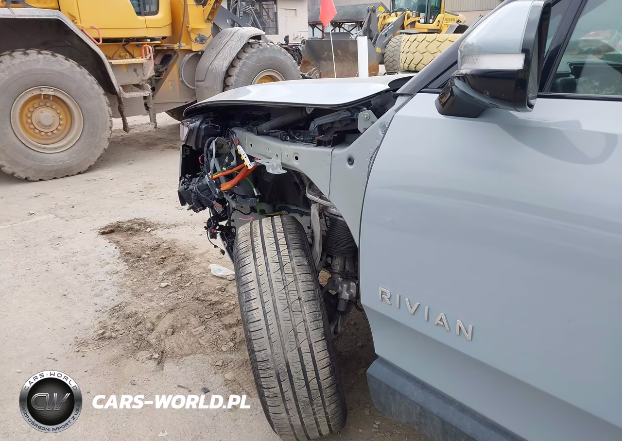 2023 Rivian R1T Adventure-Adventure Dual Motor Large Pack-Adventure Dual Motor Max Pack VIN:7FCTGBAA3PN026661 - 20