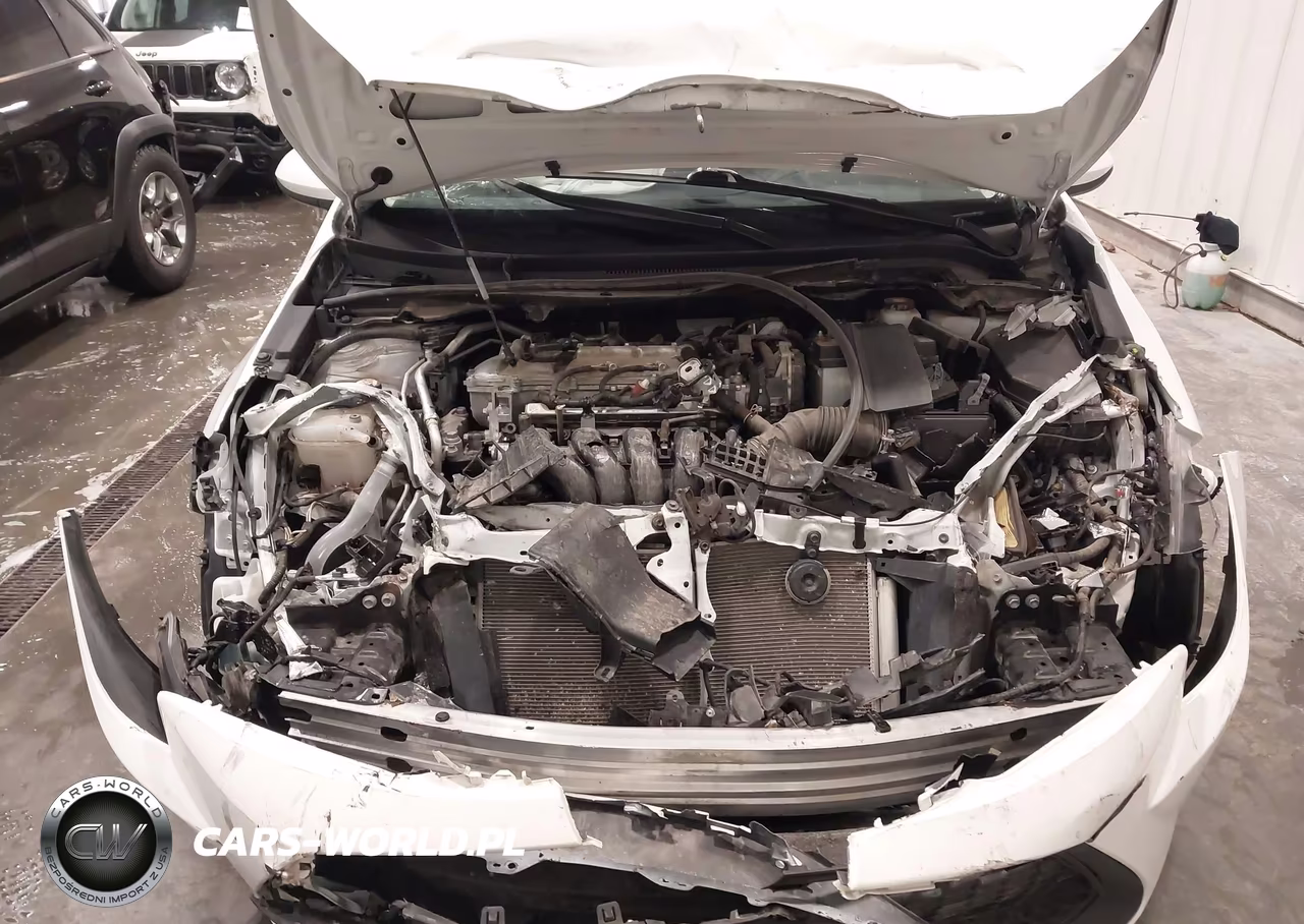 2022 Toyota Corolla Le VIN:5YFEPMAE3NP338945 - 10