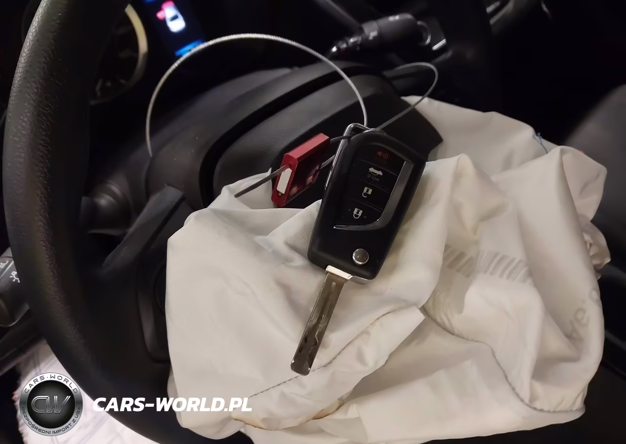 2022 Toyota Corolla Le VIN:5YFEPMAE3NP338945 - 11
