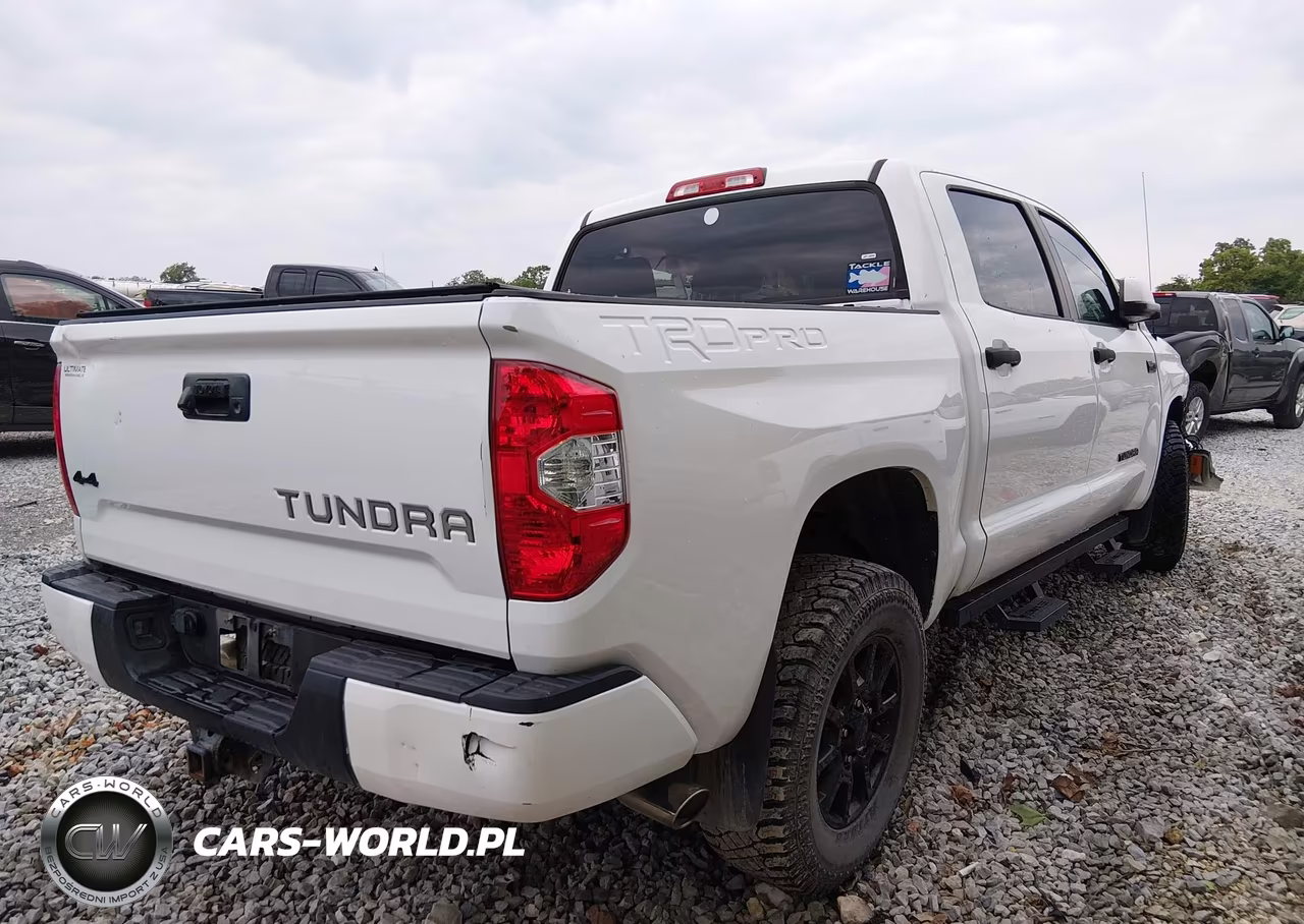 2016 Toyota Tundra Trd Pro 5.7L V8 VIN:5TFDW5F16GX570020 - 4