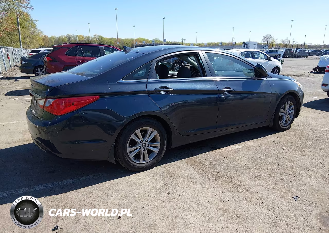 2013 Hyundai Sonata Gls VIN:5NPEB4ACXDH552310 - 4