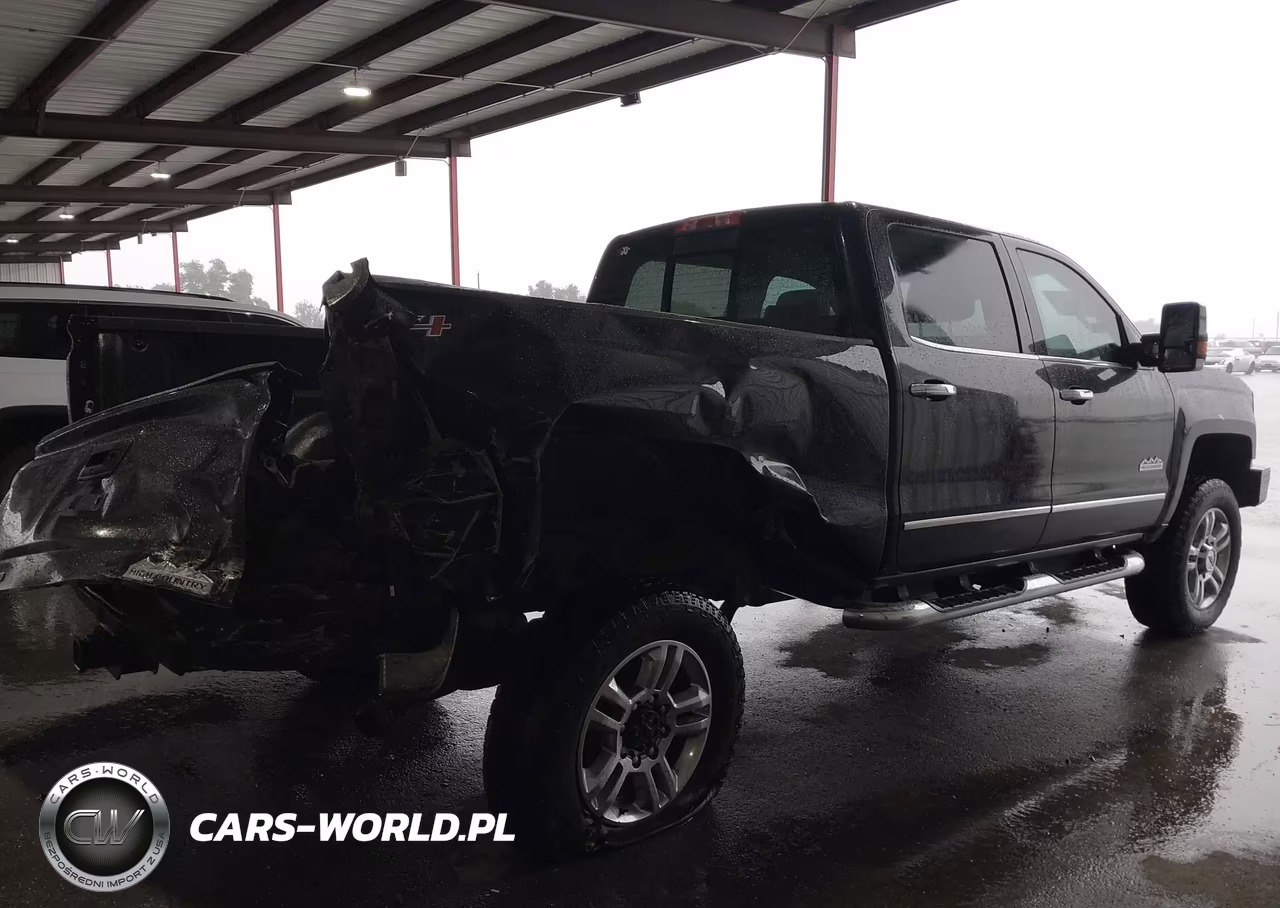2015 Chevrolet Silverado 2500Hd High Country VIN:1GC1KXE82FF588074 - 4