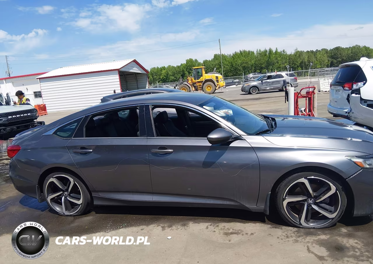 2018 Honda Accord Sport VIN:1HGCV1F31JA044706 - 13