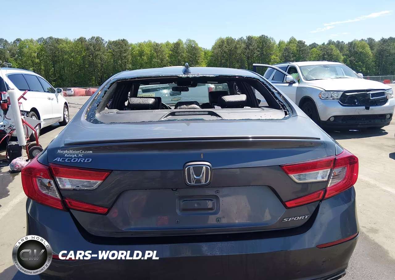 2018 Honda Accord Sport VIN:1HGCV1F31JA044706 - 16