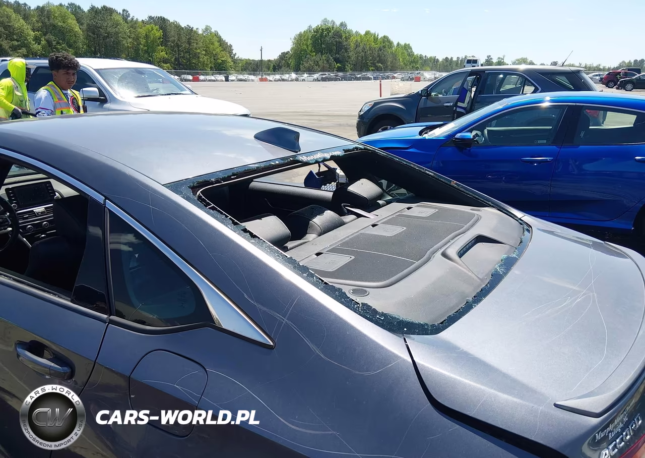 2018 Honda Accord Sport VIN:1HGCV1F31JA044706 - 18