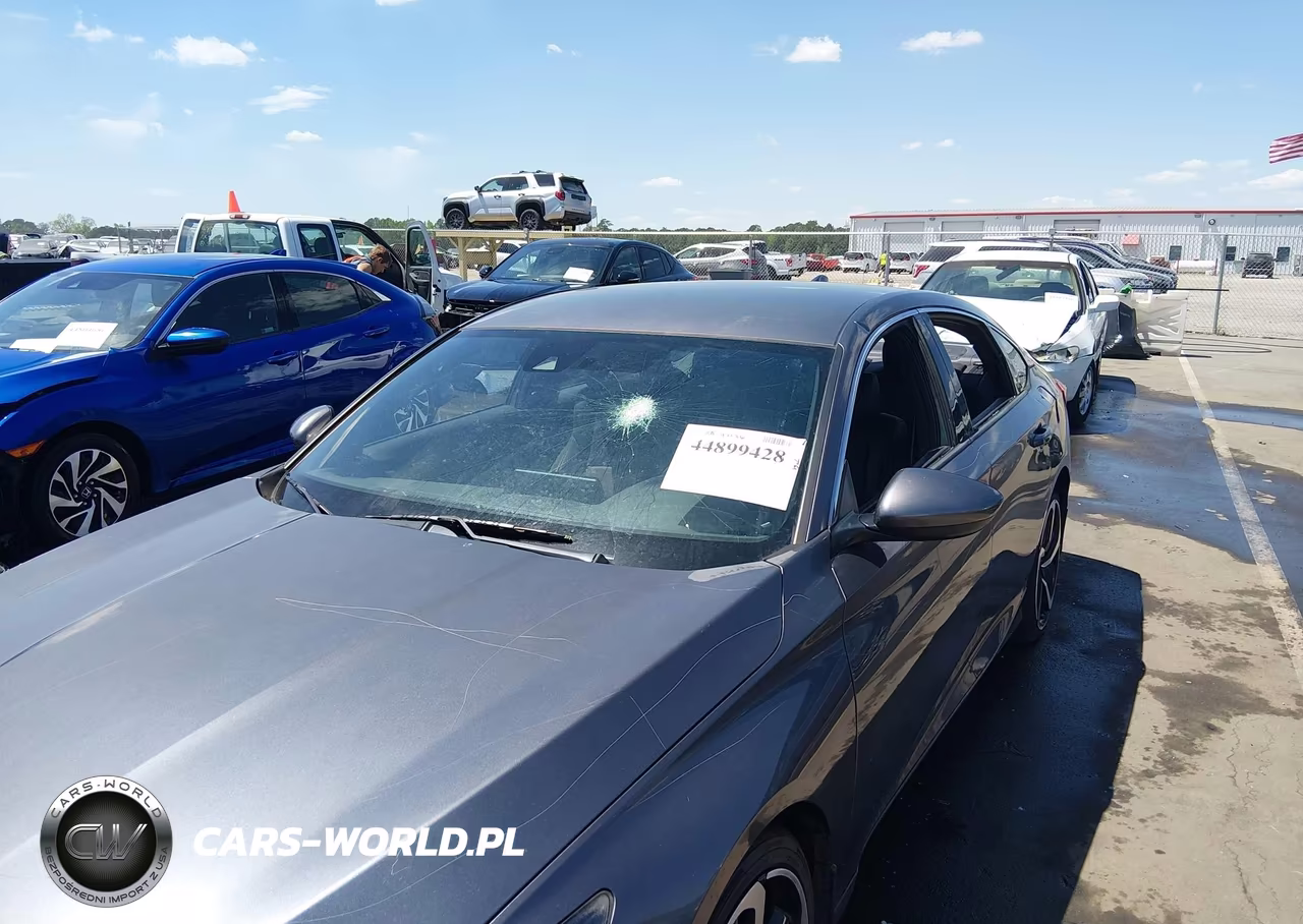 2018 Honda Accord Sport VIN:1HGCV1F31JA044706 - 6