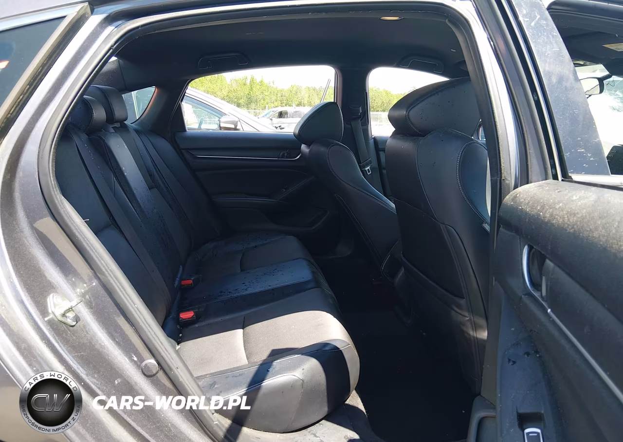 2018 Honda Accord Sport VIN:1HGCV1F31JA044706 - 8