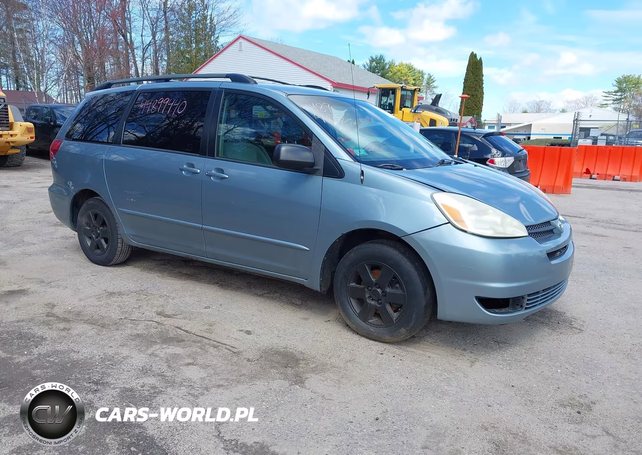 2005 Toyota Sienna Le