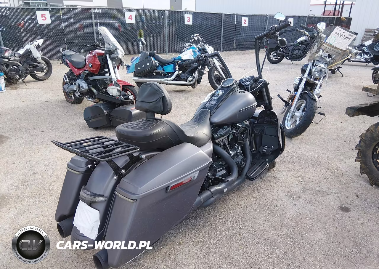 2017 Harley-Davidson Flhrxs VIN:1HD1KVC23HB656197 - 4