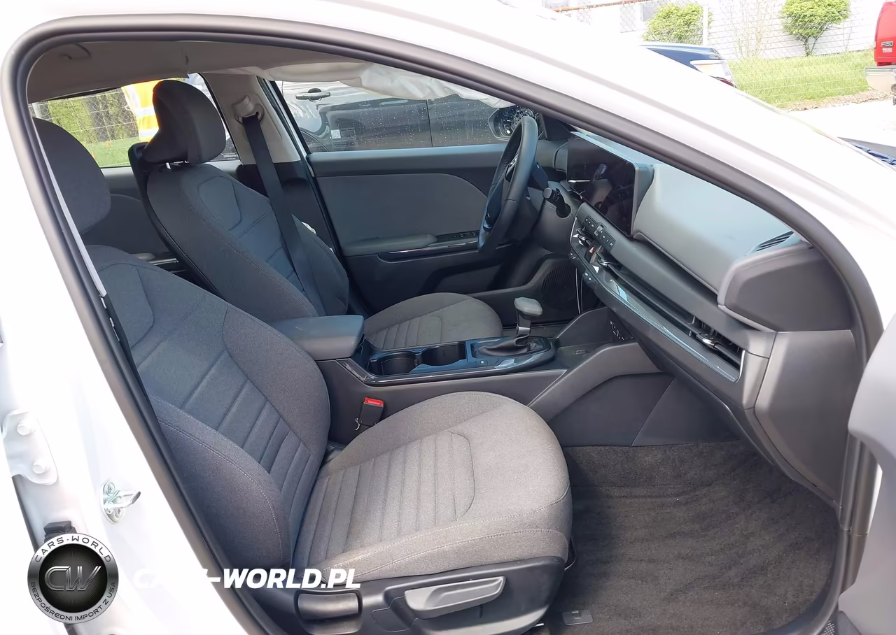 2025 Kia K4 Ex VIN:3KPFU4DE8SE217365 - 5