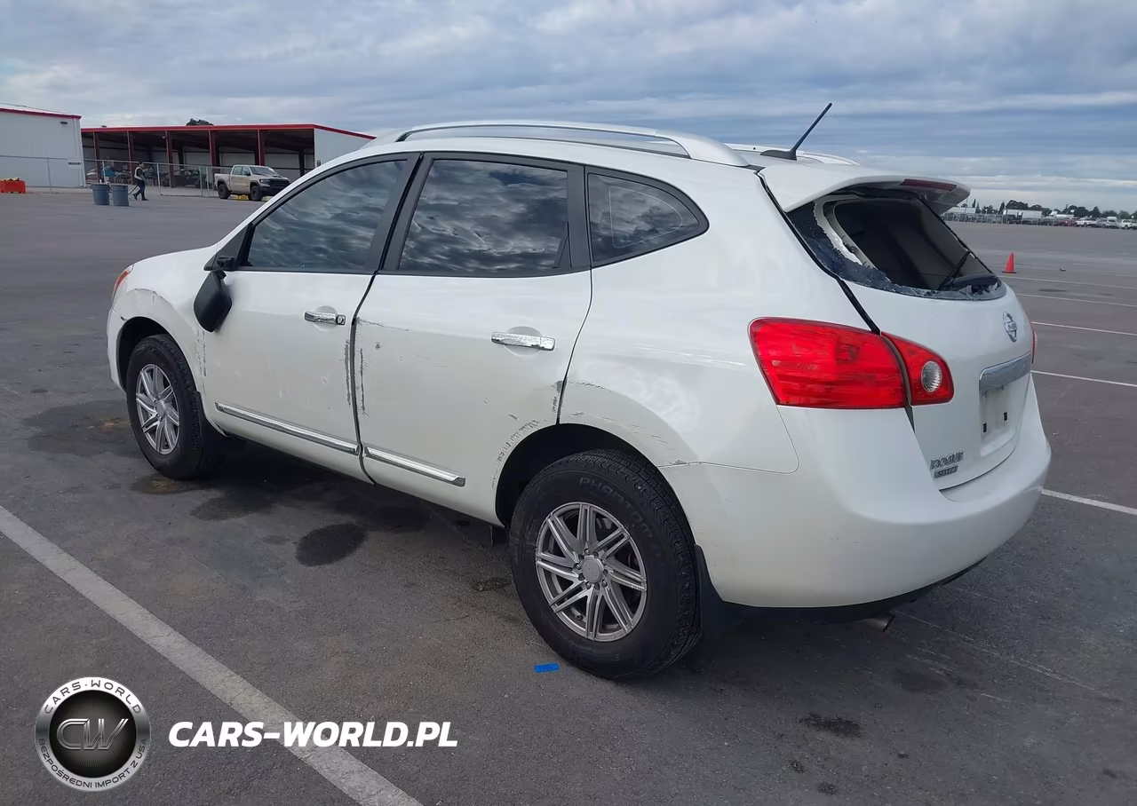 2015 Nissan Rogue Select S VIN:JN8AS5MT9FW671628 - 3