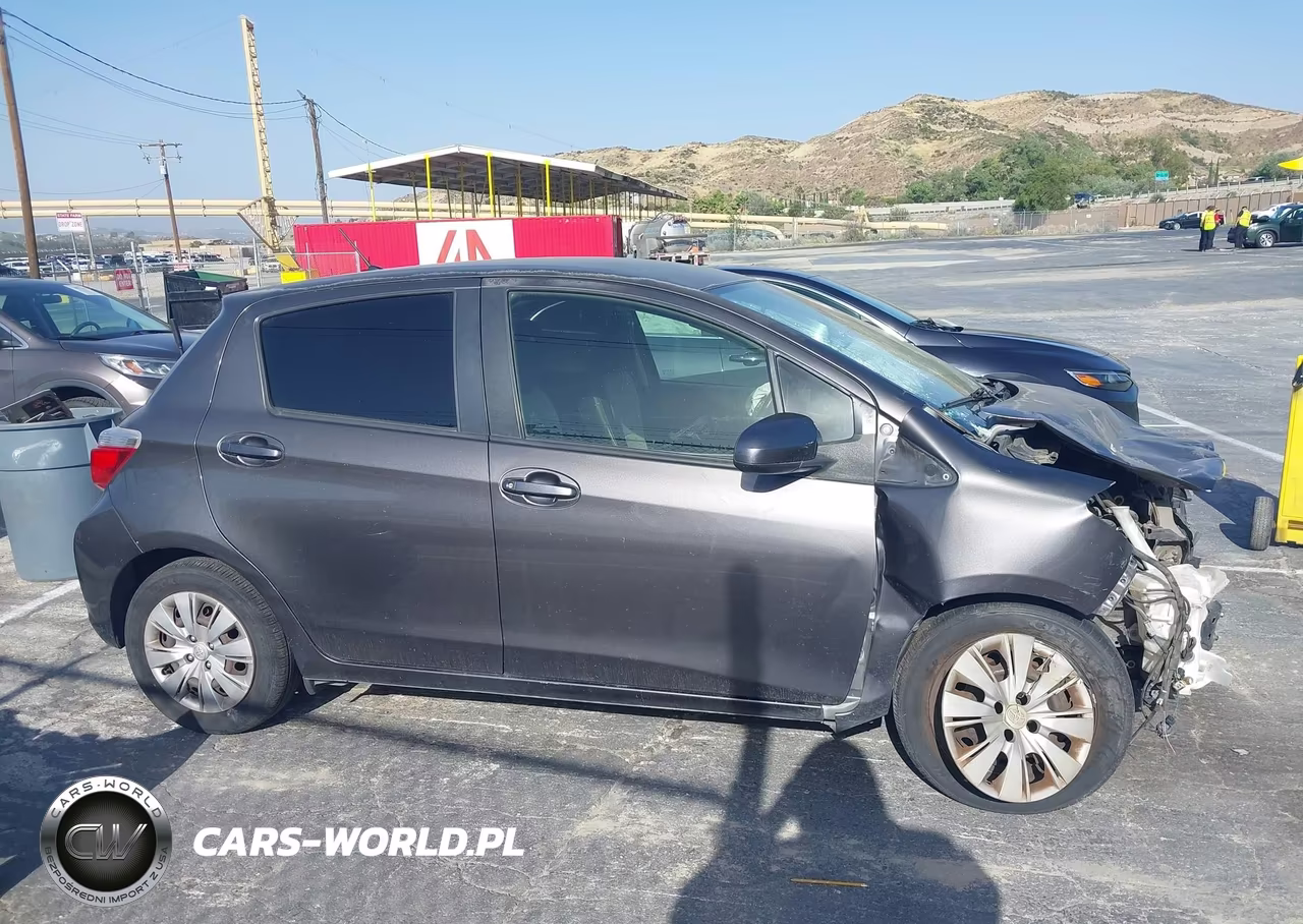 2013 Toyota Yaris Le VIN:JTDKTUD38DD543297 - 13