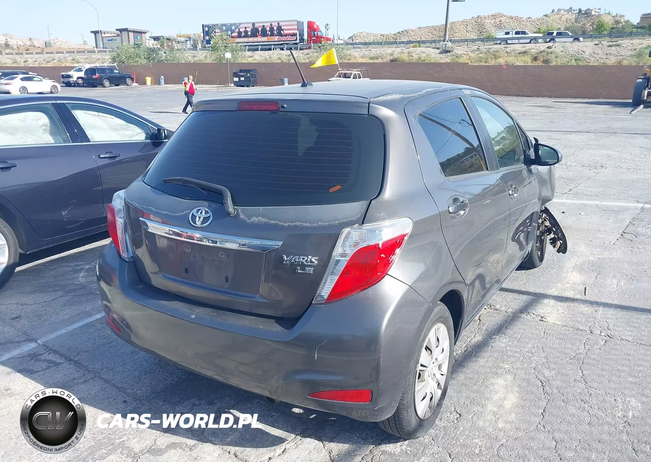 2013 Toyota Yaris Le VIN:JTDKTUD38DD543297 - 4