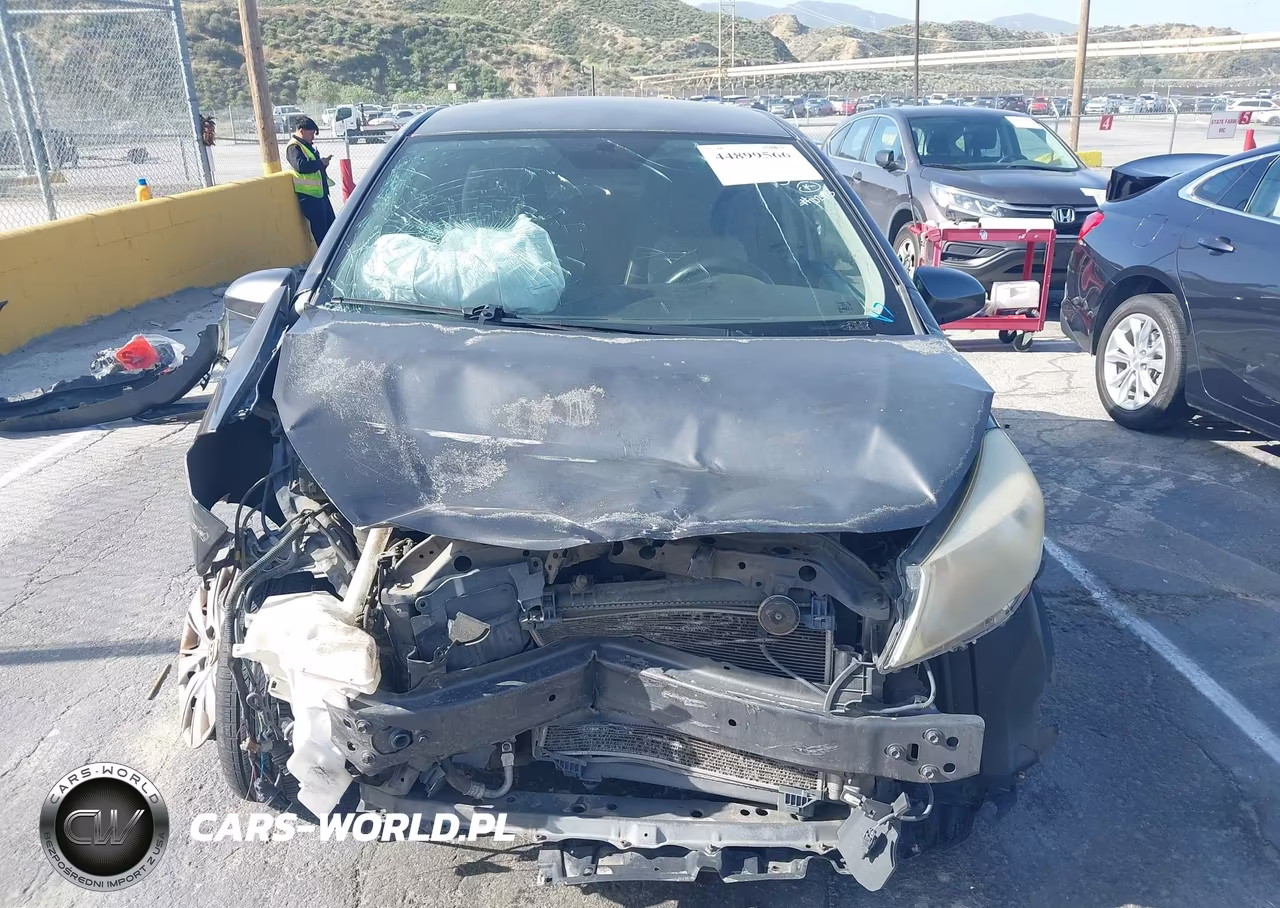 2013 Toyota Yaris Le VIN:JTDKTUD38DD543297 - 6