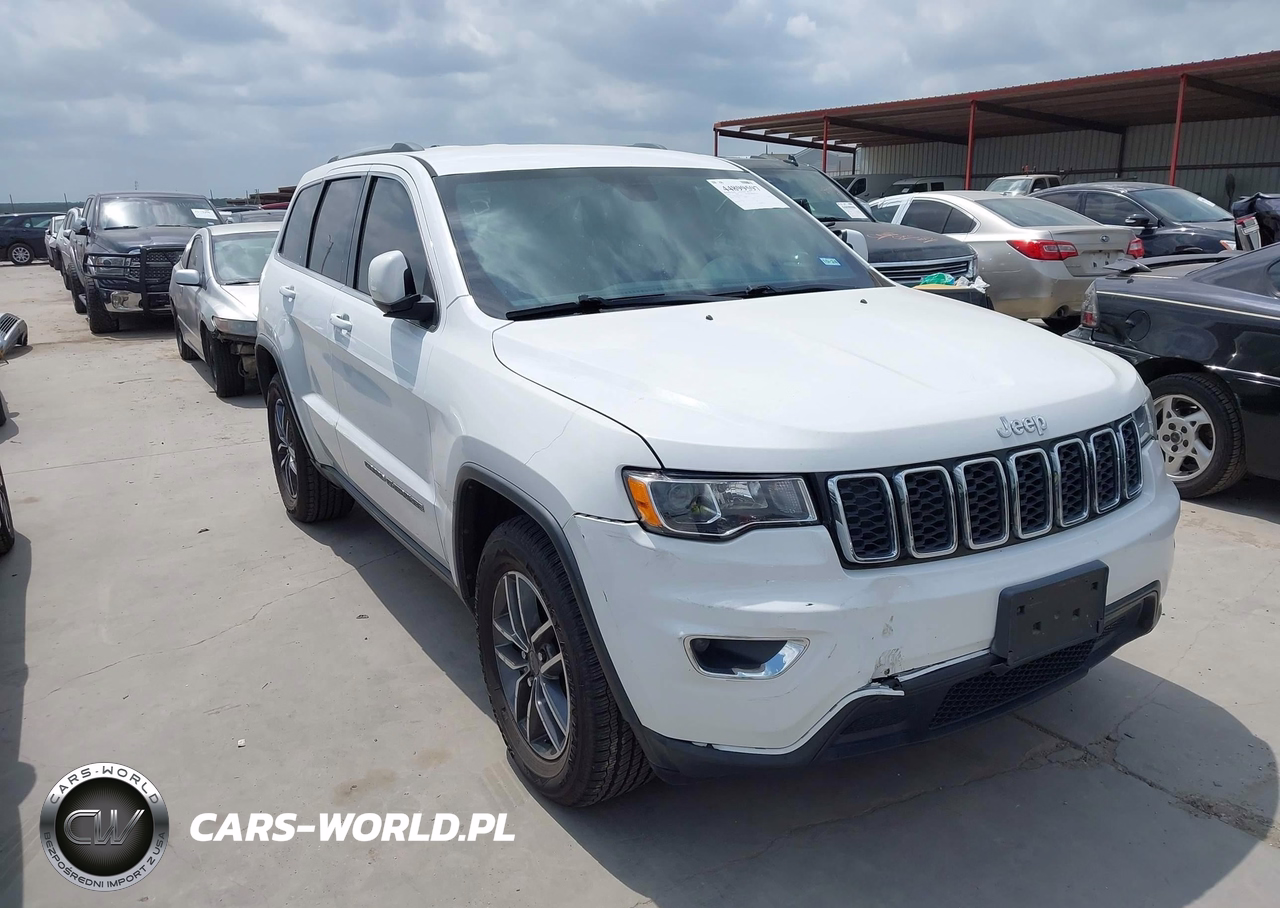 2019 Jeep Grand Cherokee Laredo E 4X2