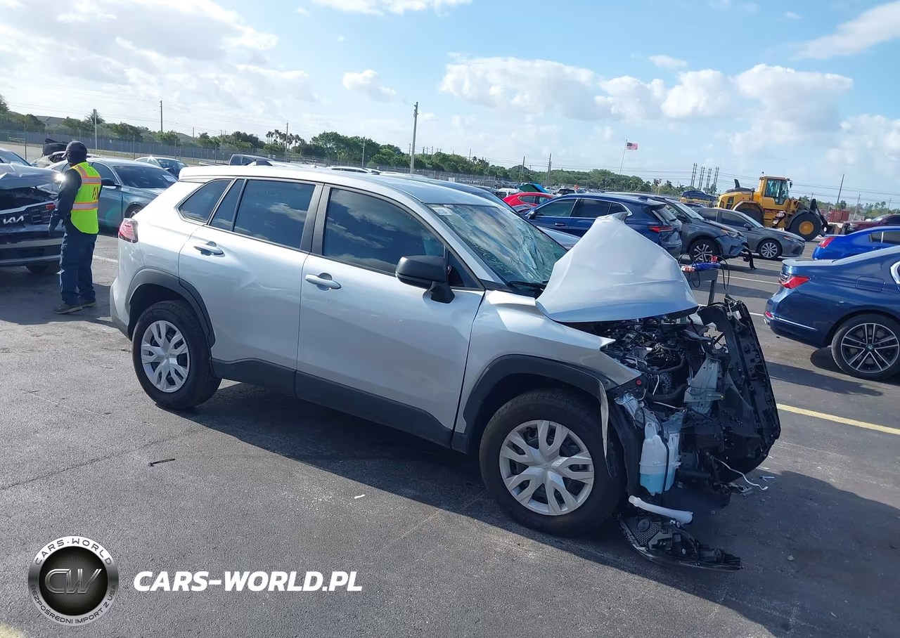 2026 Toyota Corolla Cross L – zdjęcie 1 z 16