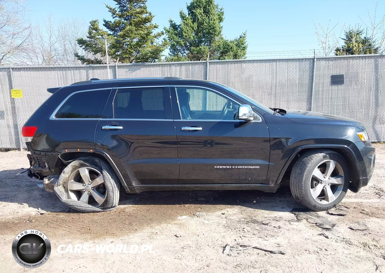 2014 Jeep Grand Cherokee Overland VIN:1C4RJFCG7EC523392 - 13
