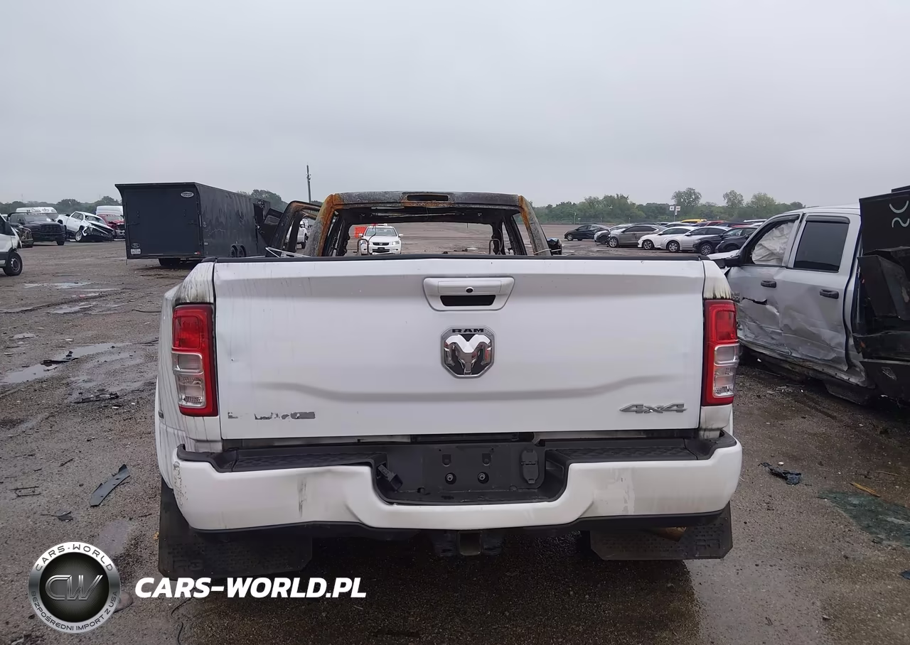 2019 Ram 3500 Laramie 4X4 8' Box VIN:3C63RRJL3KG555451 - 8