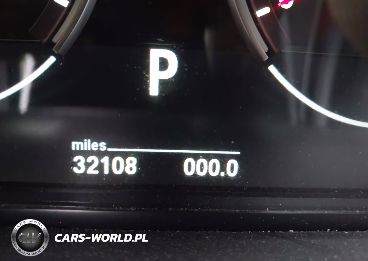 2015 BMW M5 VIN:WBSFV9C57FD594684 - 15