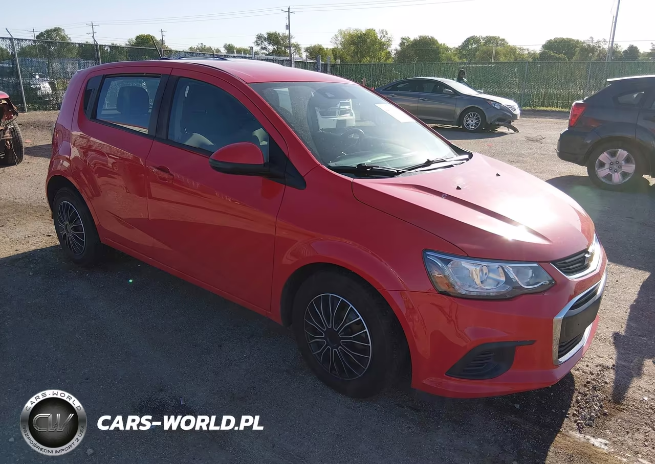2020 Chevrolet Sonic Fwd 1Fl 5-Door – zdjęcie 1 z 17