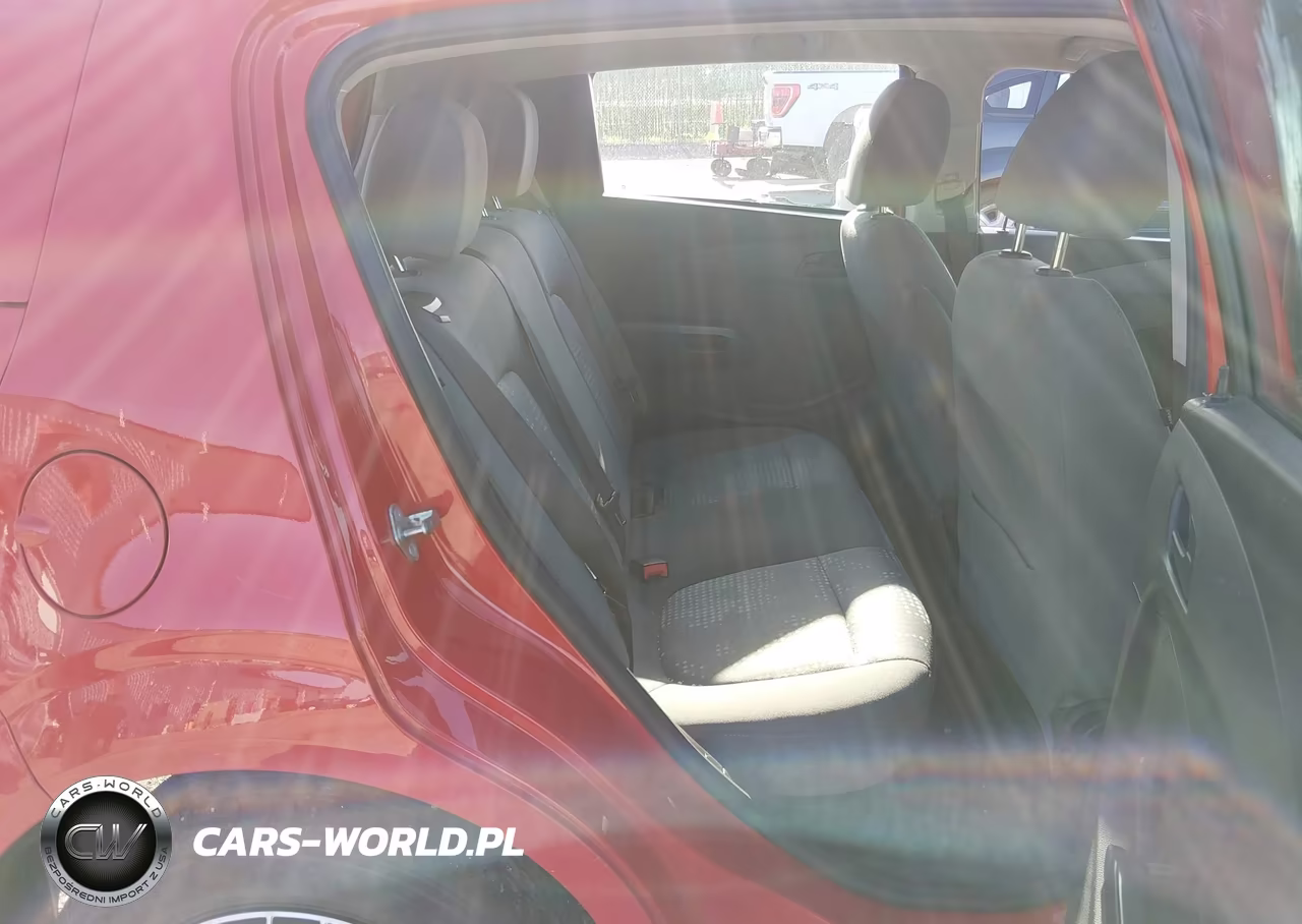 2020 Chevrolet Sonic Fwd 1Fl 5-Door VIN:1G1JG6SB8L4125111 - 8