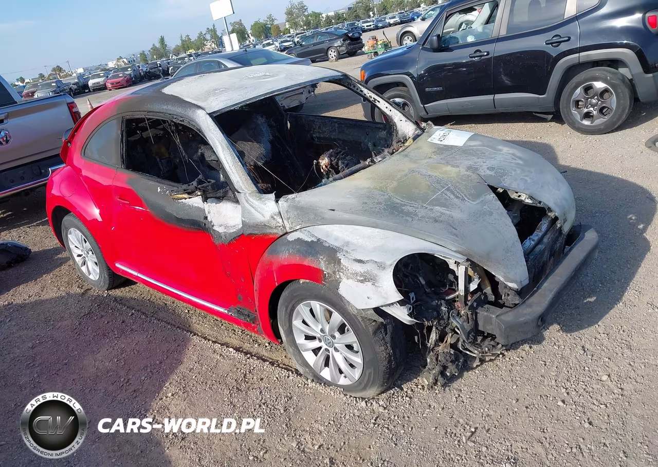 2019 Volkswagen Beetle 2.0T Final Edition Se-2.0T Final Edition Sel-2.0T S VIN:3VWFD7AT0KM705118 - 1