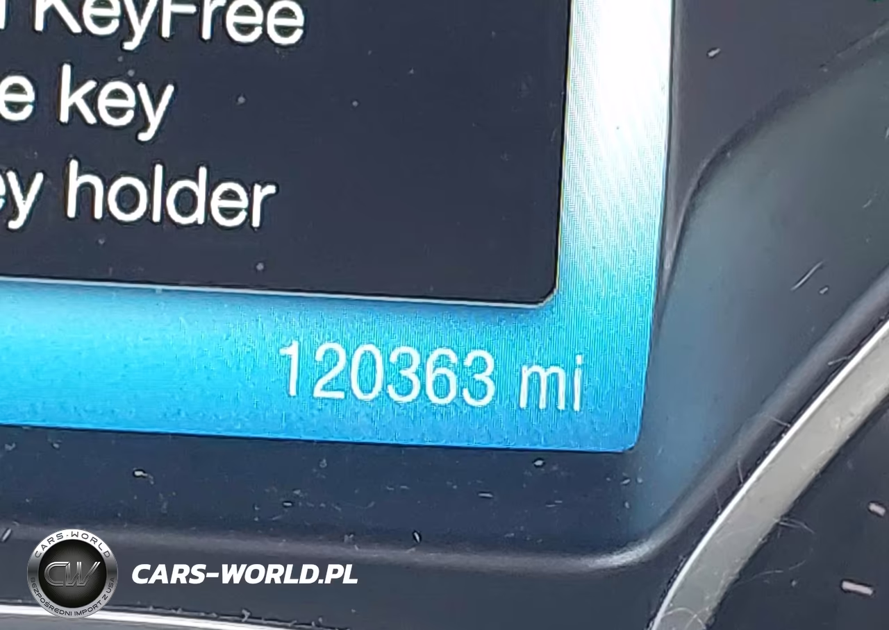 2012 Ford Focus Titanium VIN:1FAHP3J27CL229946 - 12