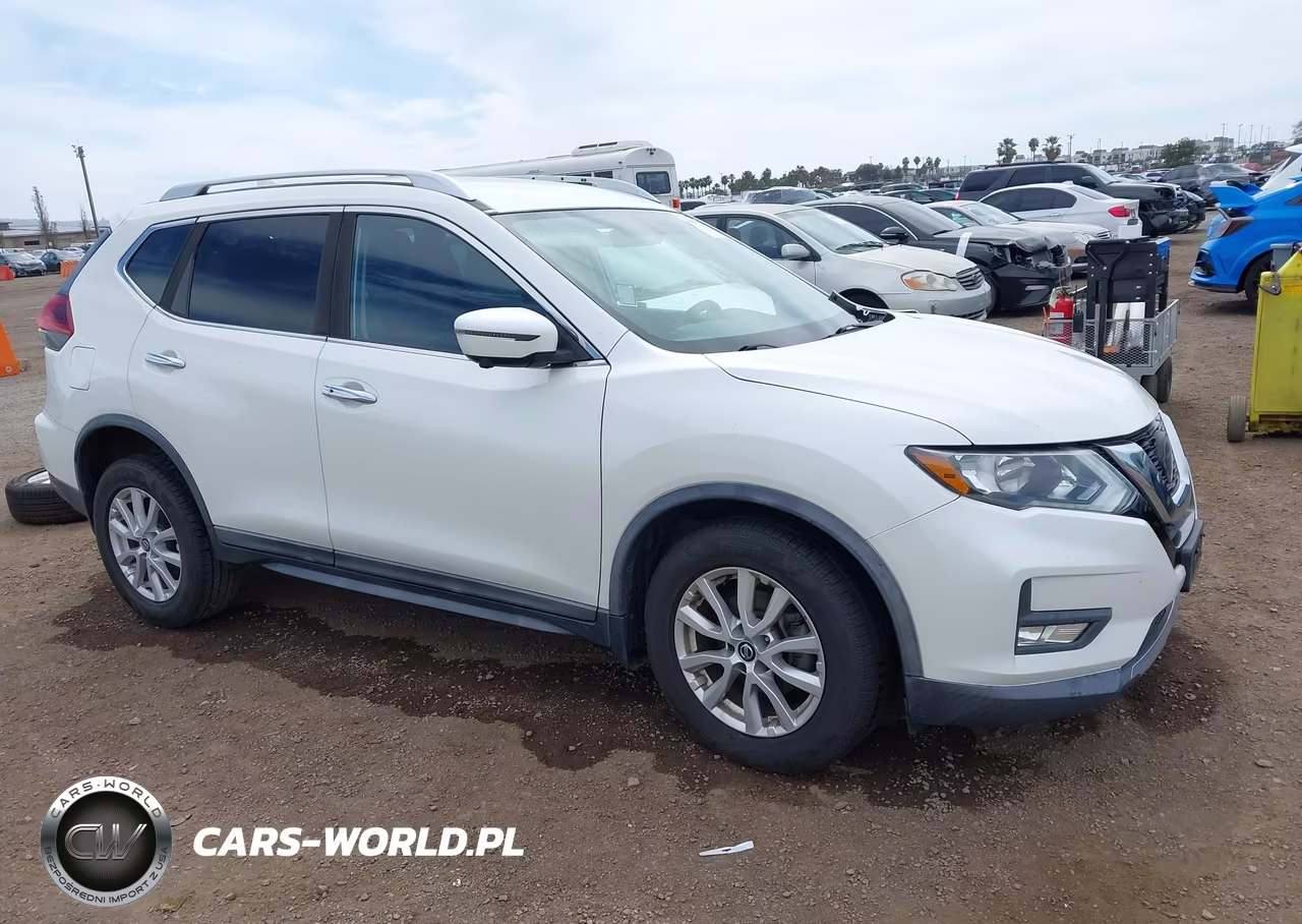 2018 Nissan Rogue Sv