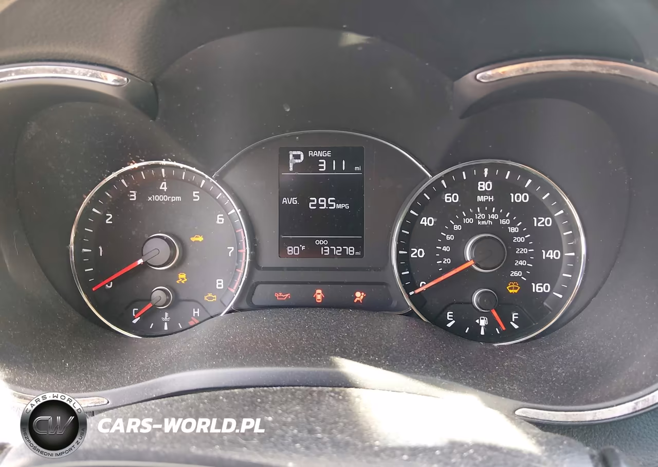 2018 Kia Forte Lx VIN:3KPFK4A76JE234305 - 7