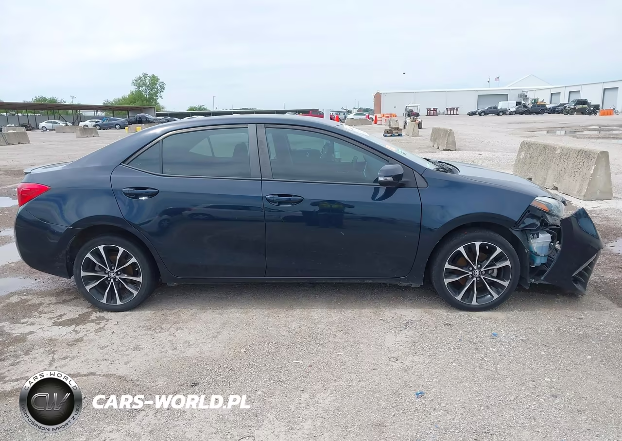 2018 Toyota Corolla Se VIN:5YFBURHE1JP785346 - 14