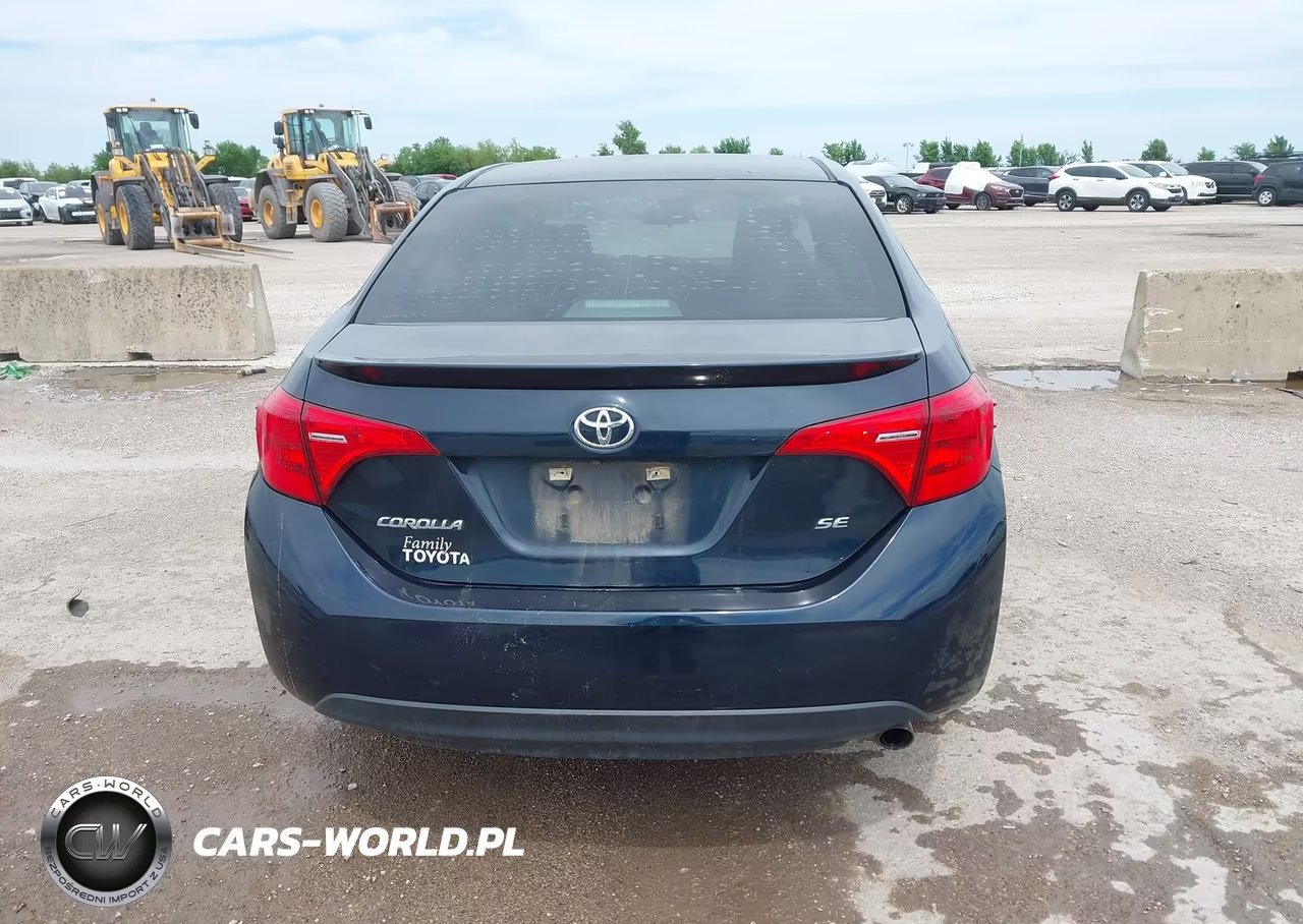 2018 Toyota Corolla Se VIN:5YFBURHE1JP785346 - 17