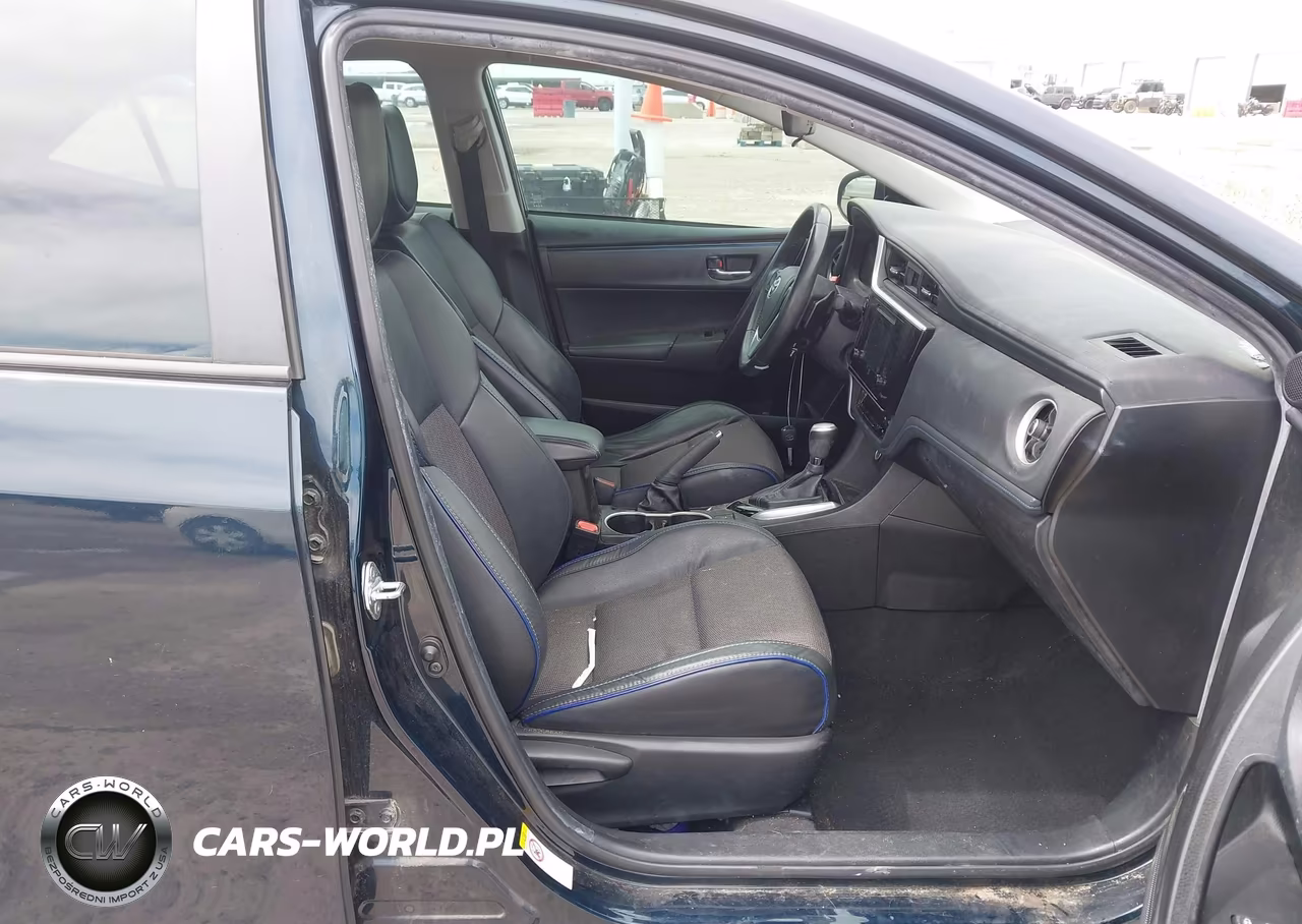 2018 Toyota Corolla Se VIN:5YFBURHE1JP785346 - 5