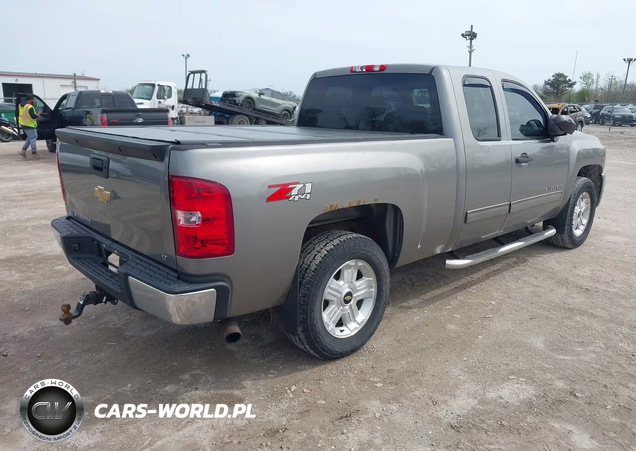 2013 Chevrolet Silverado 1500 Lt VIN:1GCRKSE75DZ356710 - 4