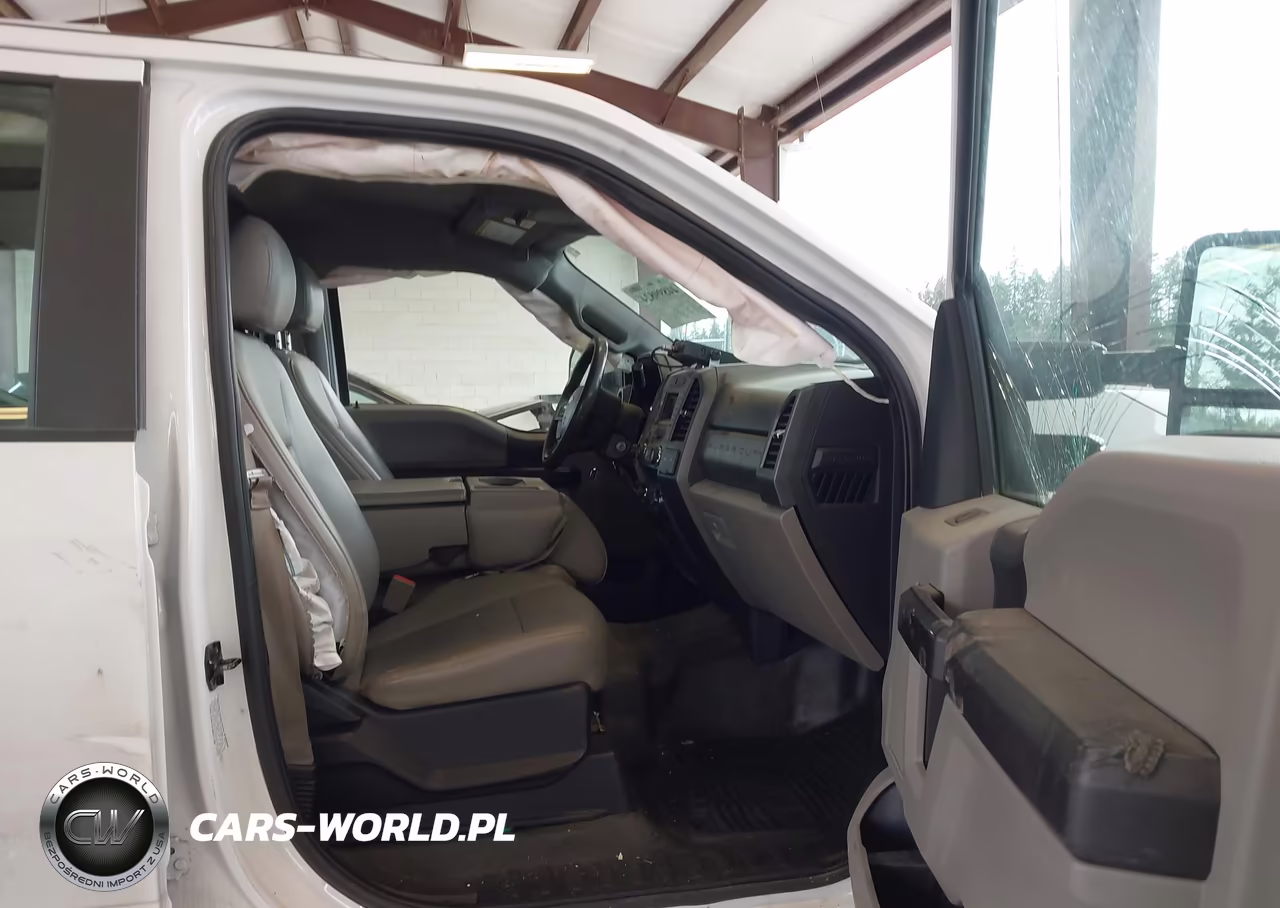 2019 Ford F-350 Xl VIN:1FT8W3B68KEE23855 - 5