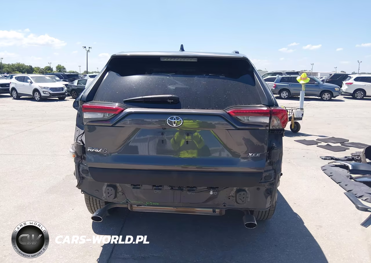 2019 Toyota Rav4 Xle VIN:2T3W1RFVXKC008606 - 17