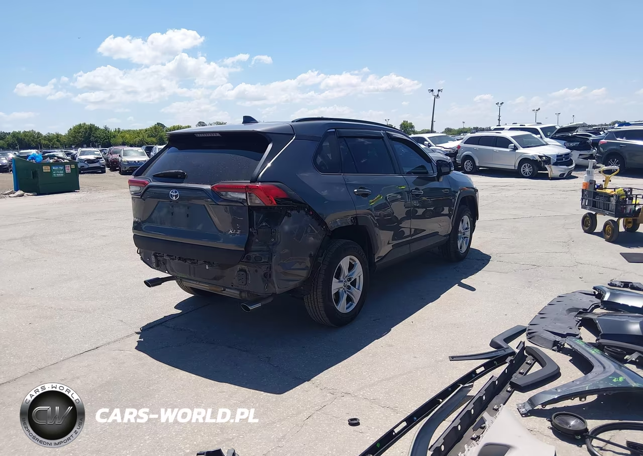 2019 Toyota Rav4 Xle VIN:2T3W1RFVXKC008606 - 4
