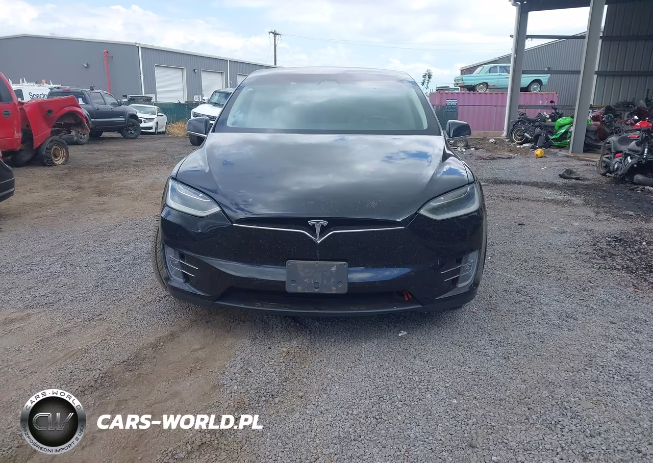 2017 Tesla Model X 100D-75D-90D VIN:5YJXCBE20HF047697 - 12