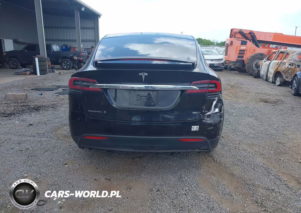 2017 Tesla Model X 100D-75D-90D VIN:5YJXCBE20HF047697 - 16